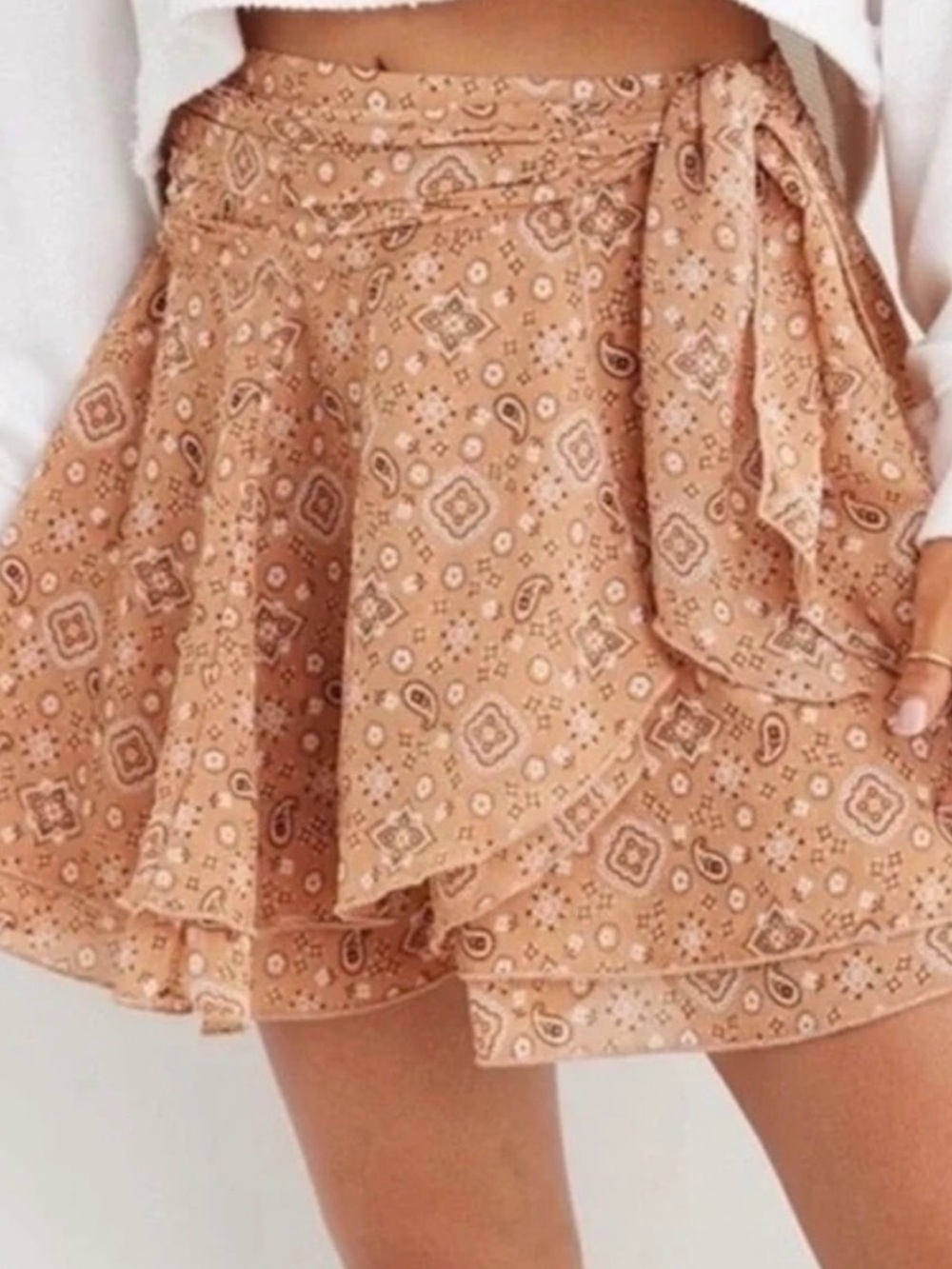 Aerie Women’s Chiffon Wrap Skirt - Tan Paisley Print - NWOT